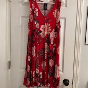 EUC PREMISE Red Floral V-Neck Dress-Sz. L
